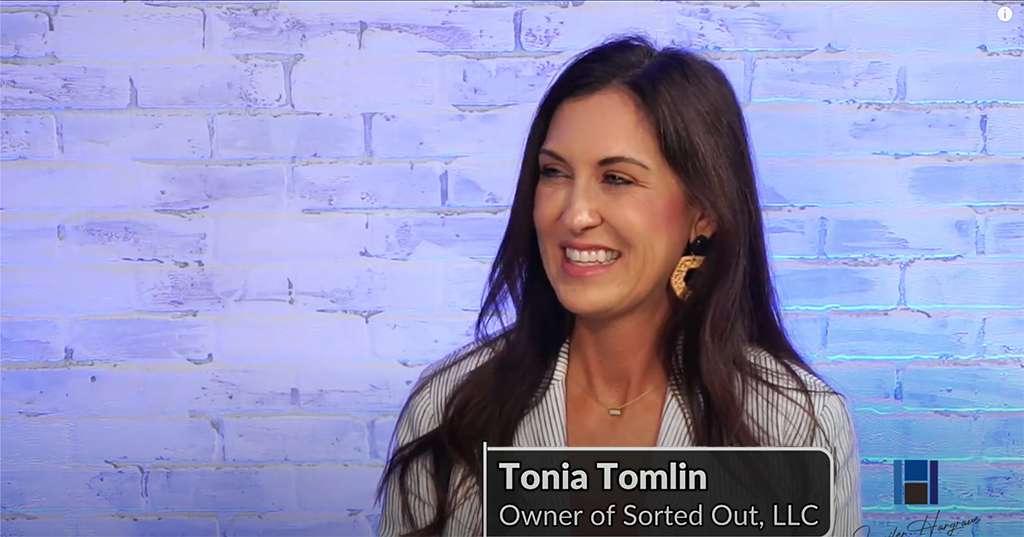 professional organizer Tonia Tomlin
